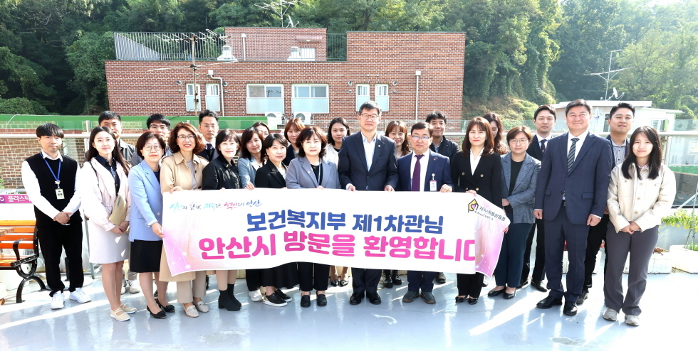 노인 의료·요양·돌봄 현장에서  발전방안을 논의하다